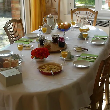 ベッド・アンド・ブレックファスト A La Maison Du Heron ヴィルヌーヴ＝ダスク