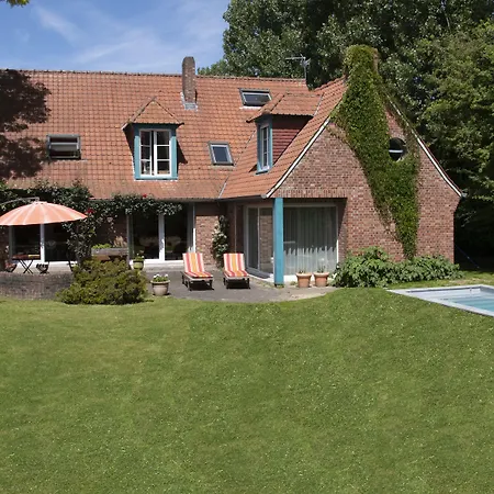 A La Maison Du Héron