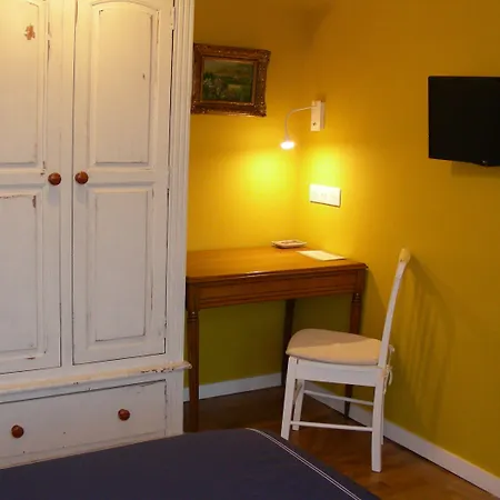 A La Maison Du Heron ベッド・アンド・ブレックファスト 3*