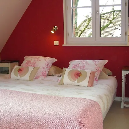 A La Maison Du Heron