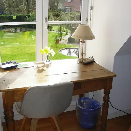 A La Maison Du Heron ヴィルヌーヴ＝ダスク